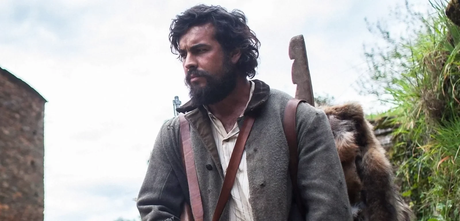 Bajo-la-Piel-de-Lobo-w